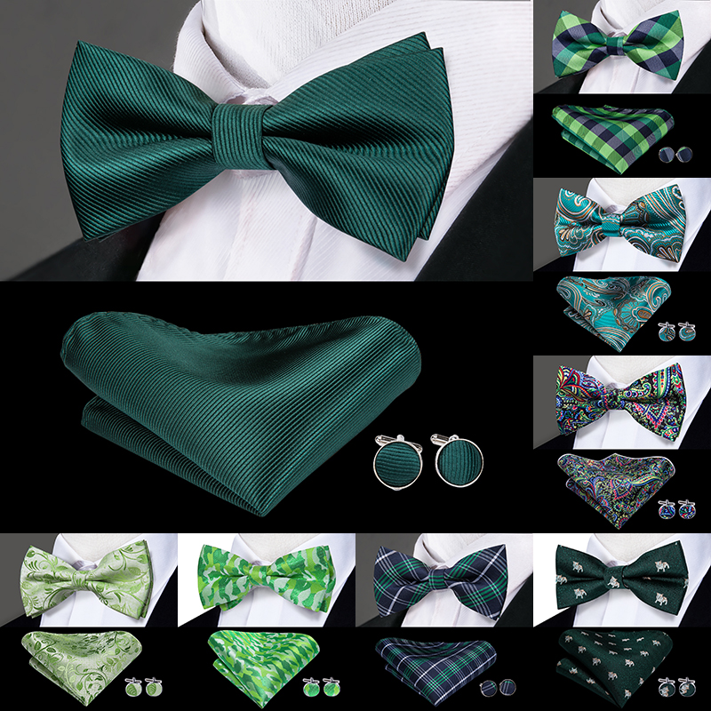 Christmas Throw Blanket - Hi-Tie Christmas Green Bow Ties for