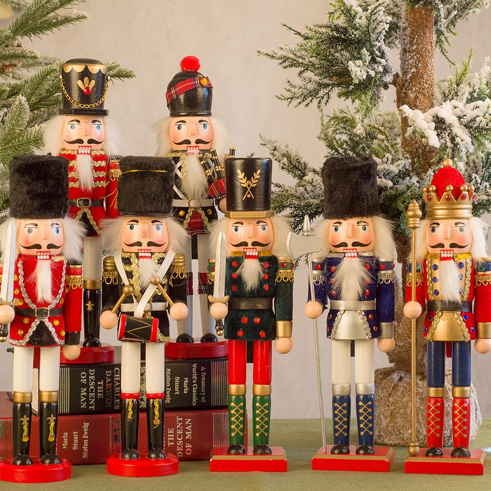 Merry Christmas Vintage Christ - đánh giá và giá Nutcracker Figurine