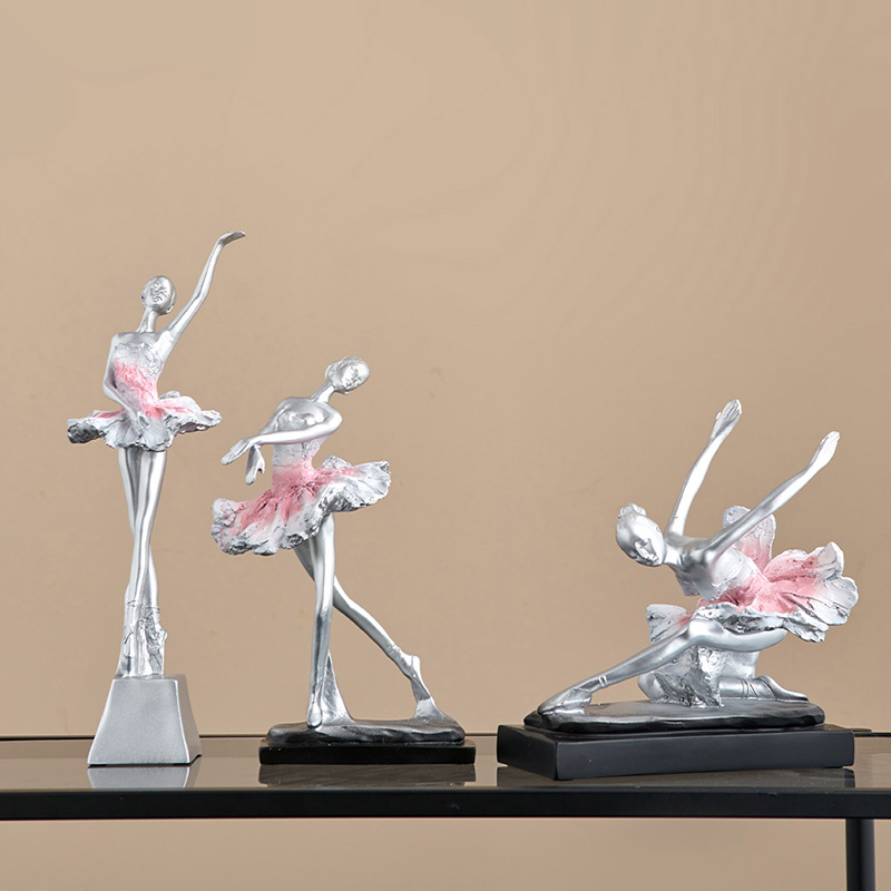 European Ballet Dancer Ornamen - đánh giá và giá Nutcracker Figurine